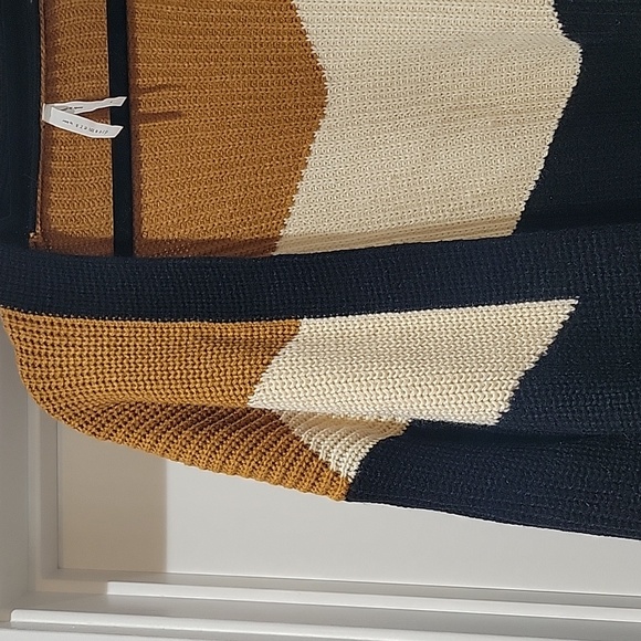 Dreamers cardigan - Picture 2 of 4